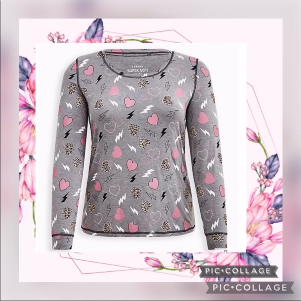 TORRID- SLEEP TEE